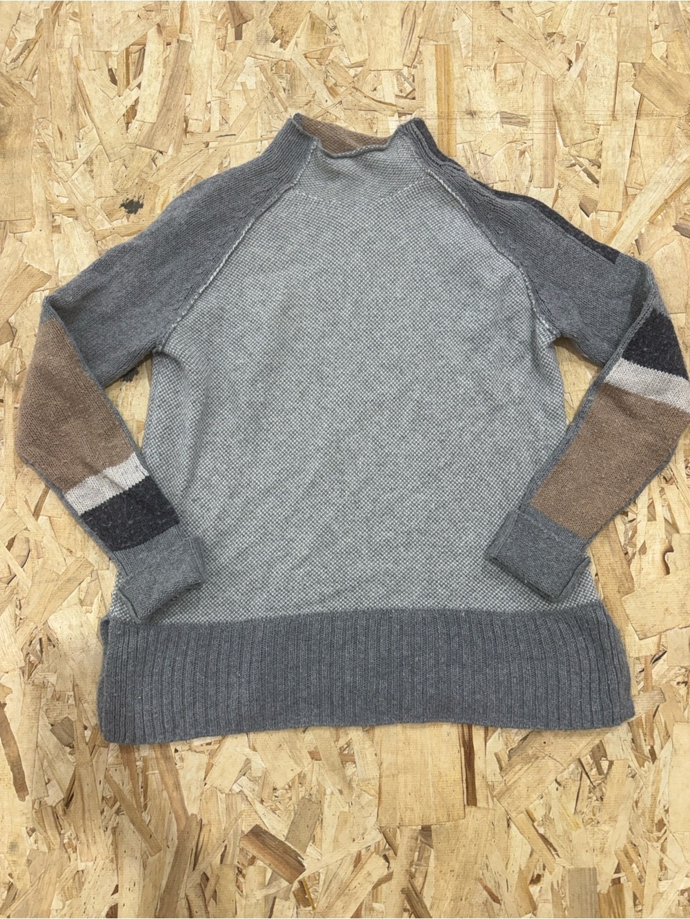 Zaket & Plover Gray Cowl/Turtleneck Sweater with Colorblock Sleeves XS